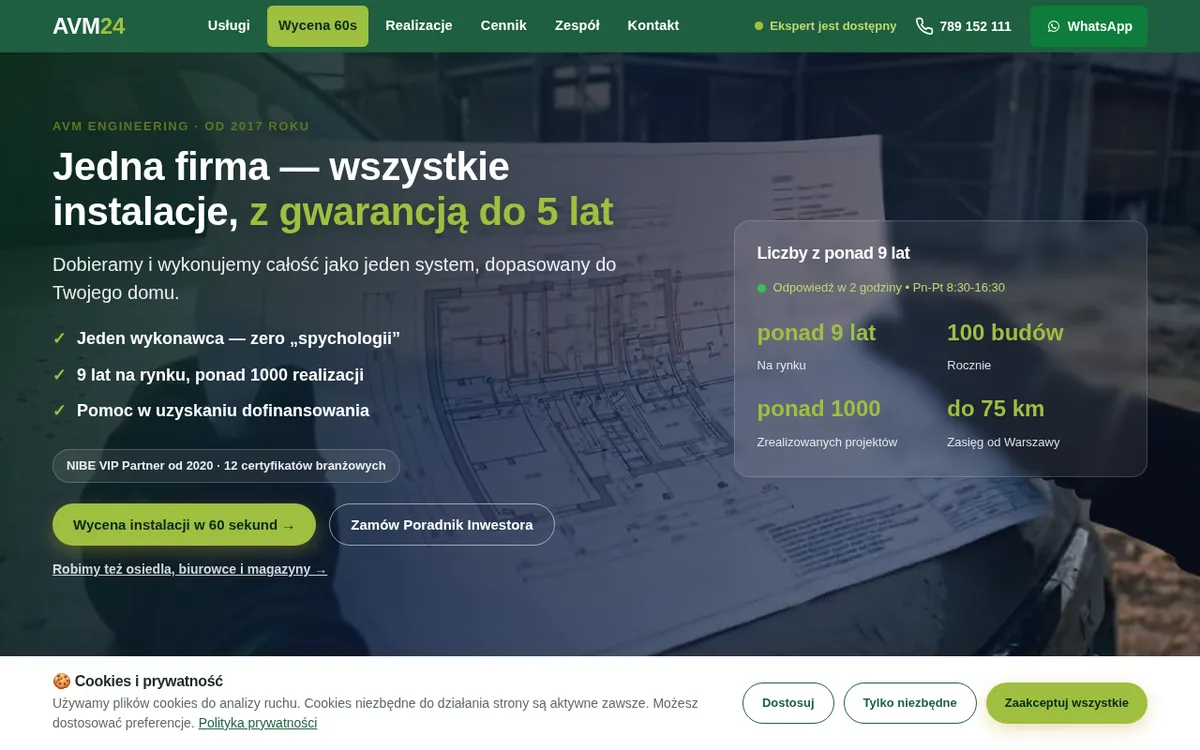 Zrzut ekranu strony głównej AVM Engineering — sekcja hero z ofertą instalacji domu